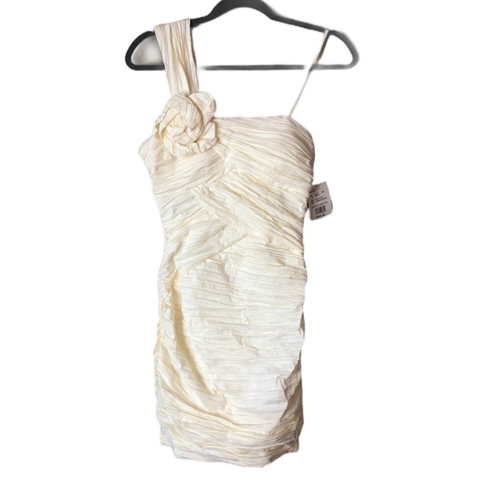 David’s Bridal city triangles one shoulder dress